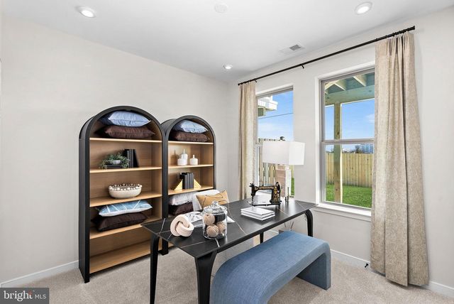 2461 MYSTIC MAROON TER, Ashburn, VA 20147