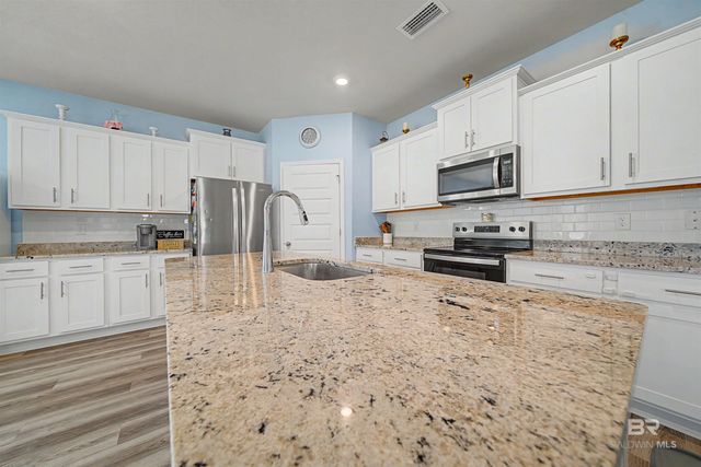 11188 Animal Kingdom Way, Daphne, AL 36526