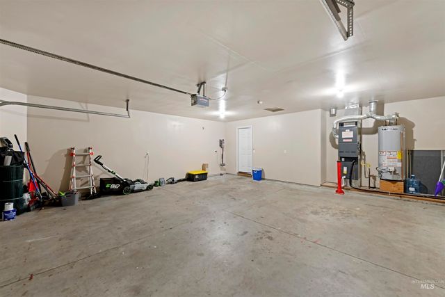 1907 E Pineridge Drive, Boise, ID 83716