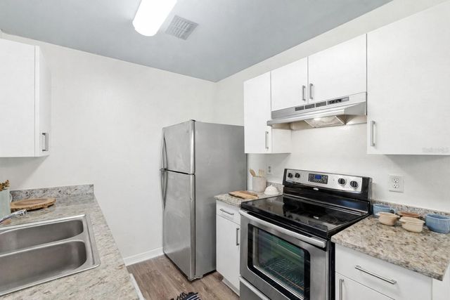 1245 COOLMONT DRIVE, Brandon, FL 33511