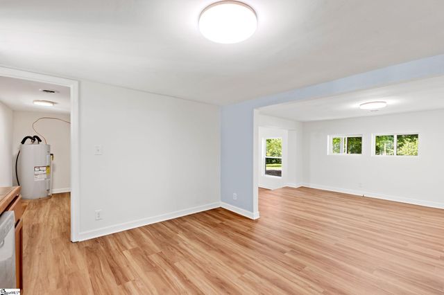 33 Golden Lane, Piedmont, SC 29673