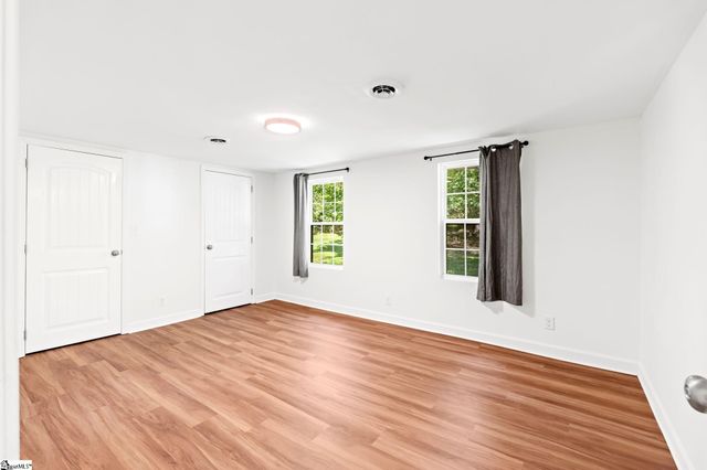 33 Golden Lane, Piedmont, SC 29673