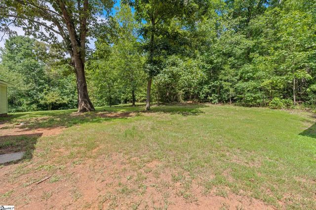 33 Golden Lane, Piedmont, SC 29673