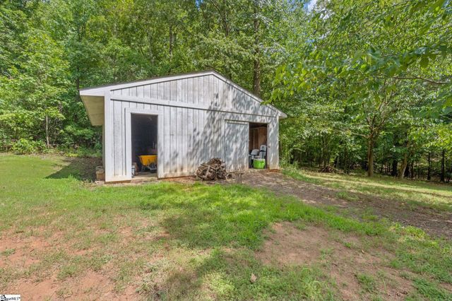 33 Golden Lane, Piedmont, SC 29673