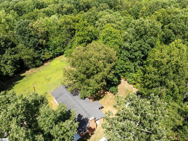 33 Golden Lane, Piedmont, SC 29673