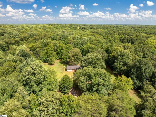 33 Golden Lane, Piedmont, SC 29673