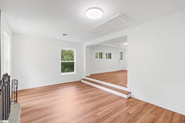 33 Golden Lane, Piedmont, SC 29673
