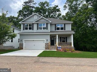545 Wauka Drive, Demorest, GA 30535