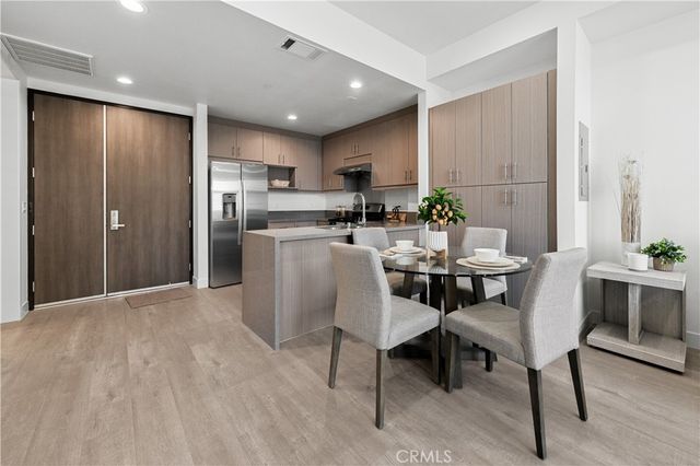 168 S Monterey Street 205, Alhambra, CA 91801