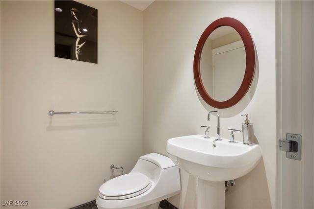 2700 Las Vegas Boulevard 3708, Las Vegas, NV 89109