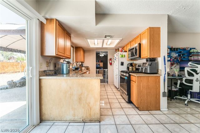 408 Barlow Lane, Las Vegas, NV 89110