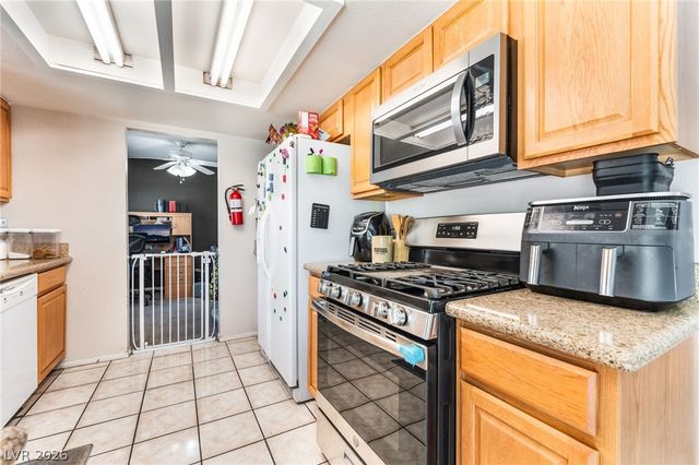 408 Barlow Lane, Las Vegas, NV 89110
