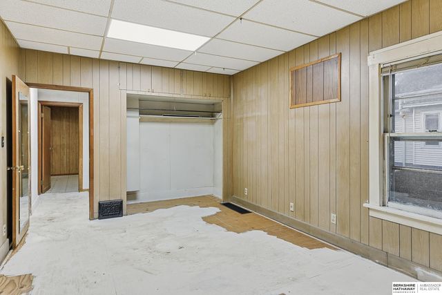 7916 N 30th Street, Omaha, NE 68122