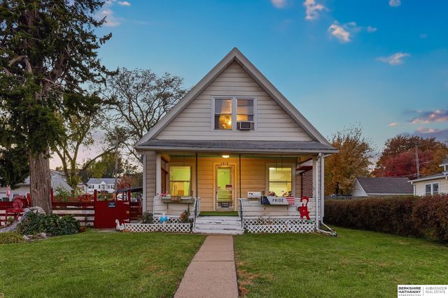 7916 N 30th Street, Omaha, NE 68122