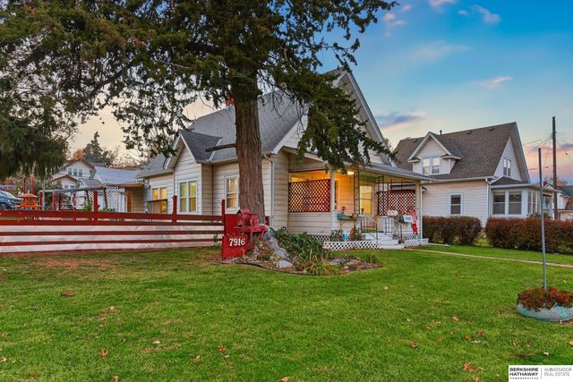 7916 N 30th Street, Omaha, NE 68122