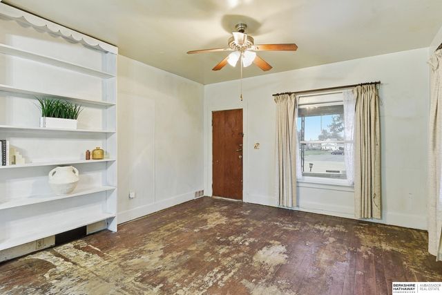 7916 N 30th Street, Omaha, NE 68122