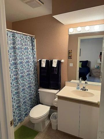 902 Rocky Shore Terrace, Kimberling City, MO 65686