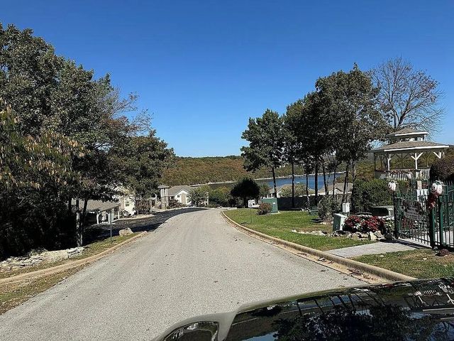 902 Rocky Shore Terrace, Kimberling City, MO 65686