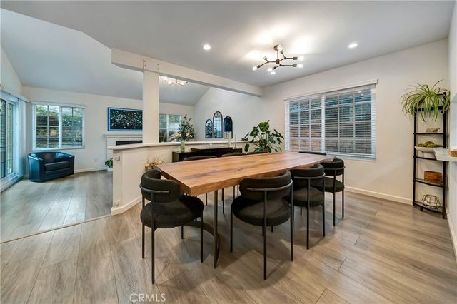 21733 Vintage, Chatsworth, CA 91311