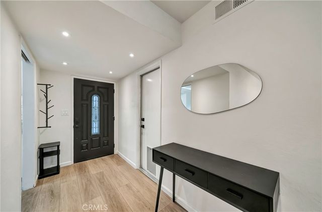 21733 Vintage, Chatsworth, CA 91311