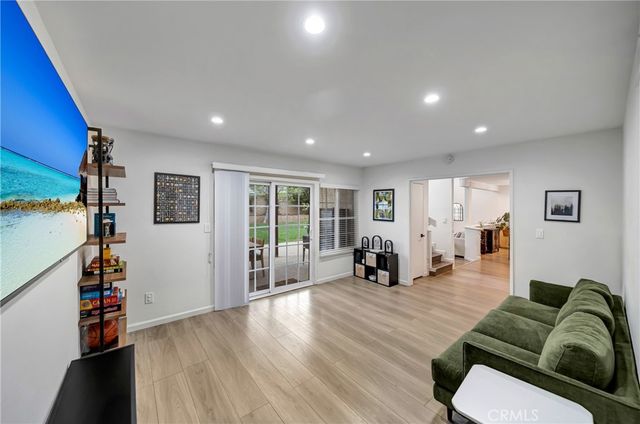 21733 Vintage, Chatsworth, CA 91311