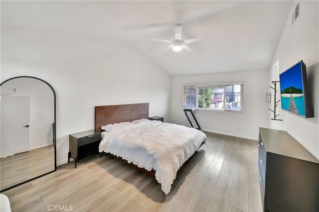 21733 Vintage, Chatsworth, CA 91311