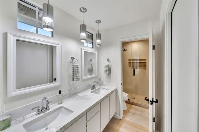 21733 Vintage, Chatsworth, CA 91311