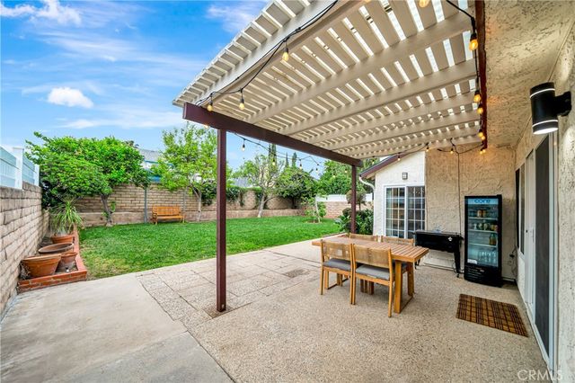 21733 Vintage, Chatsworth, CA 91311