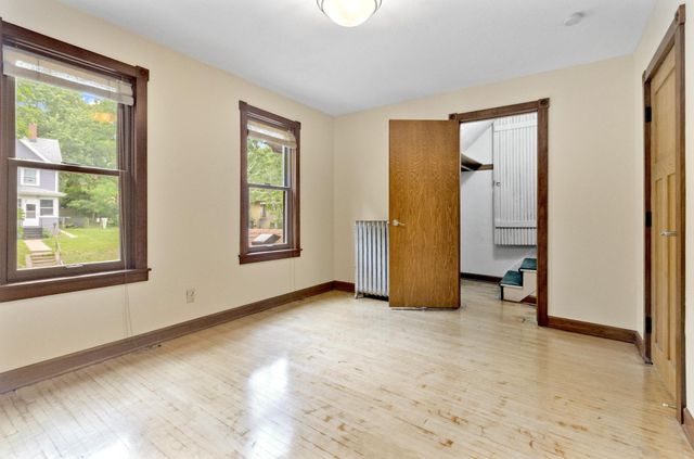 157 Bates Avenue, Saint Paul, MN 55106