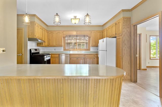 157 Bates Avenue, Saint Paul, MN 55106