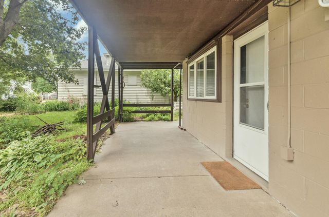 157 Bates Avenue, Saint Paul, MN 55106