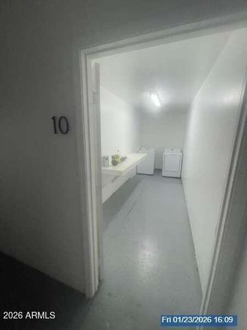 4843 E Cambridge Avenue Apt 10, Phoenix, AZ 85008