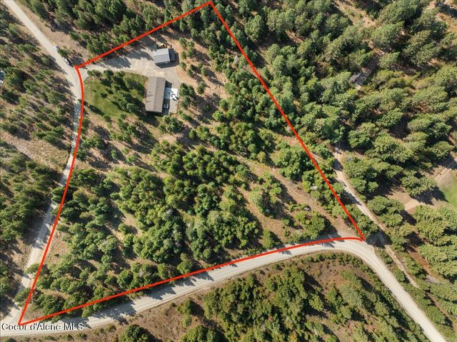 86 Payette Dr, Athol, ID 83801