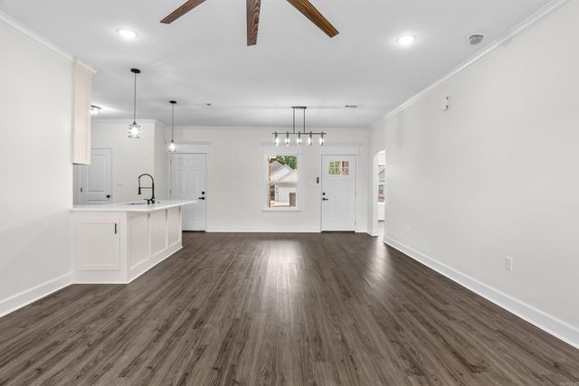515 Madeleine Circle, Austin, AR 72007