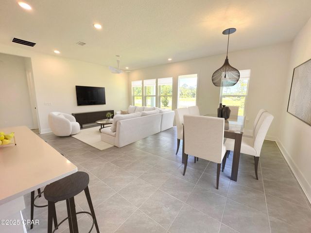 959 Camp Fire Circle, Panama City Beach, FL 32413