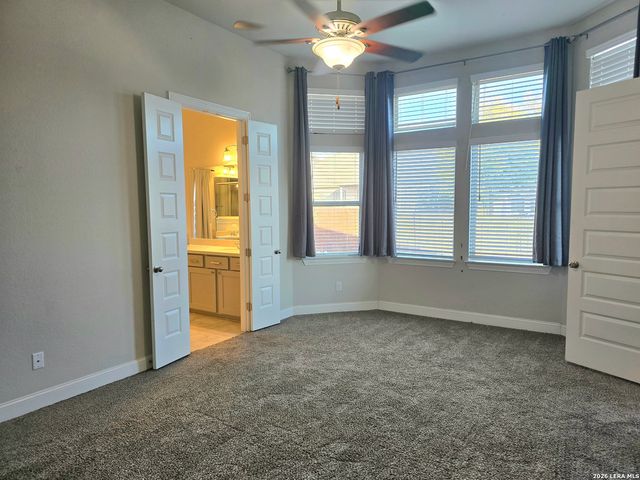 13822 QUIET FOX LN, San Antonio, TX 78245