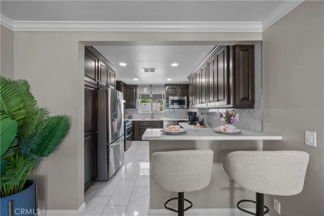 27933 Honeycomb, Saugus, CA 91350