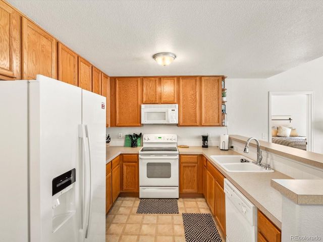 4645 Hahns Peak Drive 201, Loveland, CO 80538