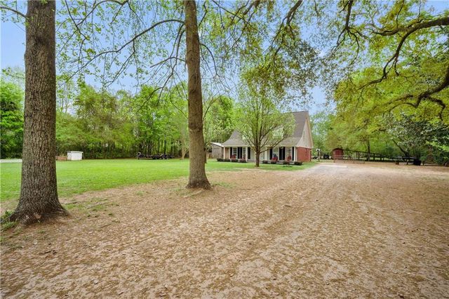 1450A Dykes Road N, Mobile, AL 36608