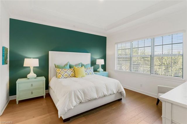 9633 Montelanico LOOP # 203, Naples, FL 34119