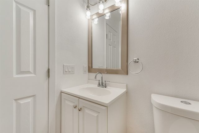 2514 Bobwhite Boulevard, Mesquite, TX 75149