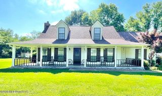 3079 Lake Grove Drive, Hernando, MS 38632