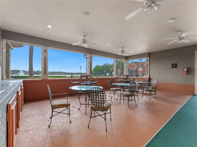 9186 LAKE CHASE ISLAND WAY, Tampa, FL 33626