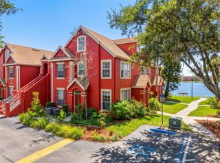 9186 LAKE CHASE ISLAND WAY, Tampa, FL 33626