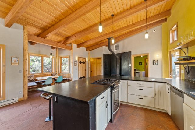 338 TAYLOR LN, Castle Valley, UT 84532