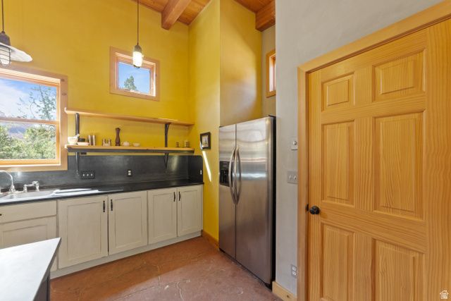 338 TAYLOR LN, Castle Valley, UT 84532