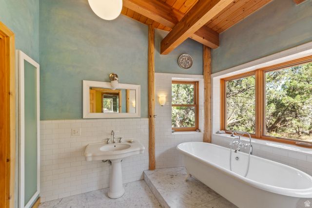 338 TAYLOR LN, Castle Valley, UT 84532