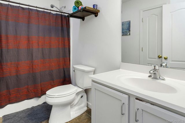 111 Logans Way, Maybrook, NY 12543