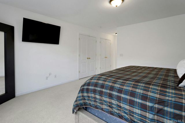 111 Logans Way, Maybrook, NY 12543