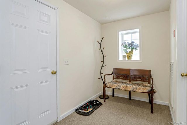 111 Logans Way, Maybrook, NY 12543